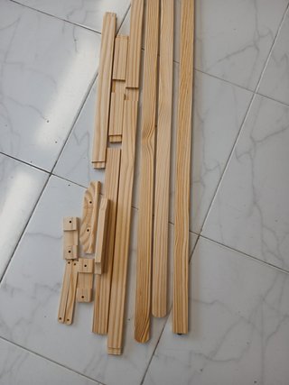 Cavallettino da pittura professionale 150cm con pennelli. Cavalletto pieghevole in legno con altezza regolabile. Supporto per tele grandi