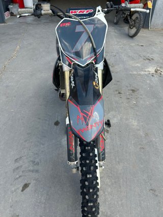 Honda CRF 250 Motocross Negra/Roja