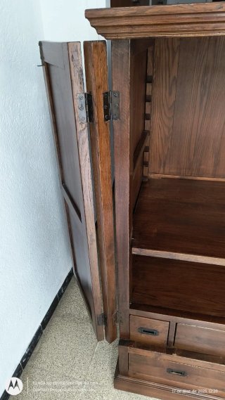 Mueble colonial madera antiguo