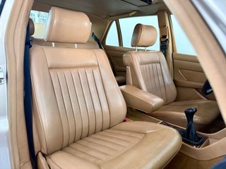 Mercedes-Benz Clase S W126 300SEL