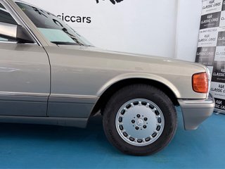 Mercedes-Benz Clase S W126 300SEL