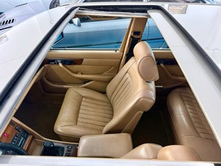 Mercedes-Benz Clase S W126 300SEL