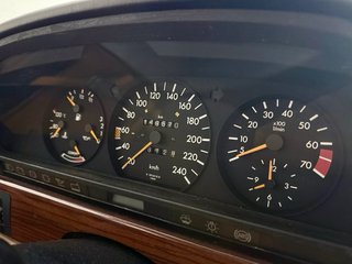 Mercedes-Benz Clase S W126 300SEL
