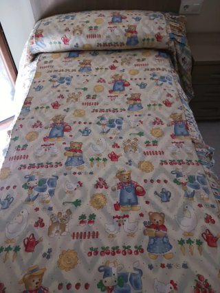 Juego edredón, colcha verano y cortinas