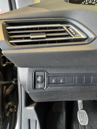 Peugeot 308 1.5 BlueHDi 102CV