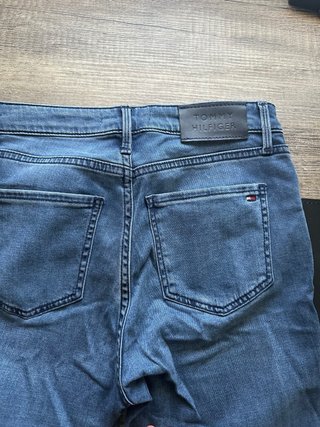 Pantalón vaquero pitillo Tommy Hilfiger azul