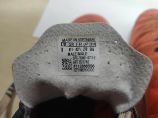 Zapatillas Fútbol Sala Naranja y Negro
