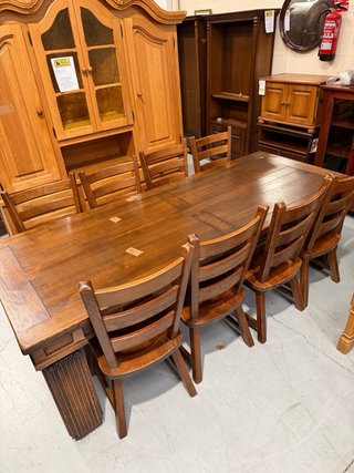 Comedor rústico madera 8 sillas