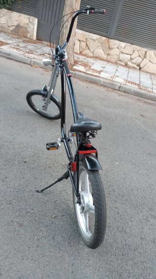 Bicicleta Custom Chopper Negra