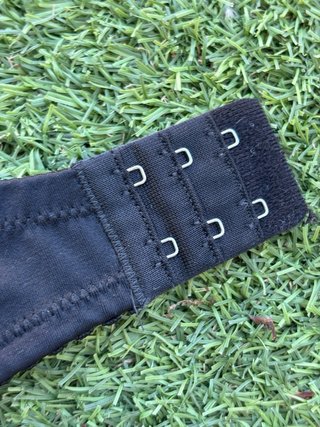 Sujetador Triumph sin tirantes negro 95C