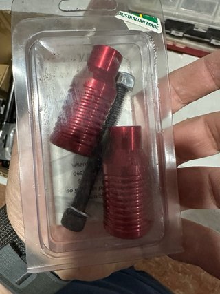 Pegs Apex Scooter Rojos