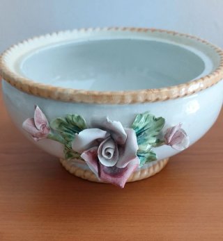 Ciotola ceramica di Bassano fiori artigianali