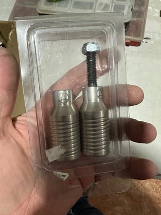 Pegs Apex Plata