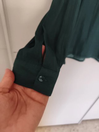 Blusa Sfera verde esmeralda talla M