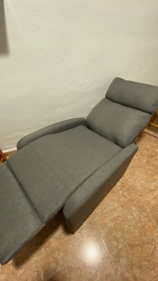 Sofá reclinable gris