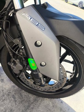 Yamaha Xmax Maxi Scooter Negra/Gris