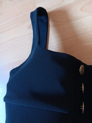 Top Zara Negro Botones Dorados Talla M