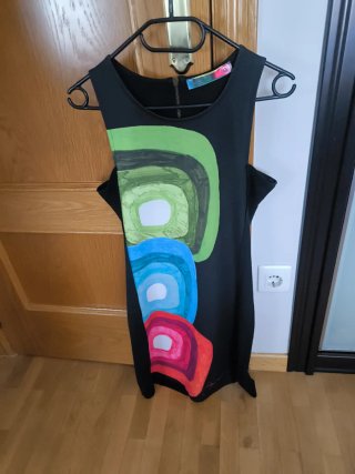 Vestido Desigual Negro Multicolor