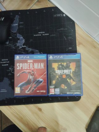Juegos PS4 Spider-Man y Call of Duty