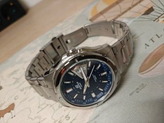 Reloj Casio Edifice EF-120 Esfera Azul Acero