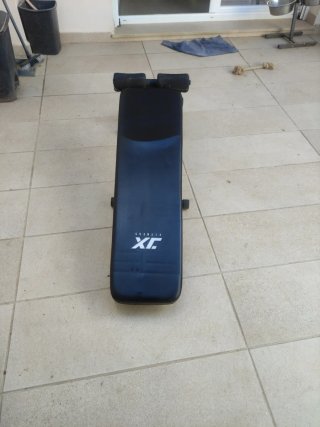 Banco de abdominales y pesas XL Fitness