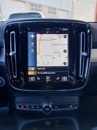 VOLVO CX40 RECHARGE PLUS BRIGHT híbrido enchufable