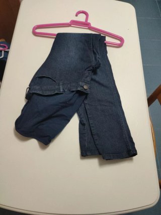 Lote 3 pantalones vaqueros premamá.