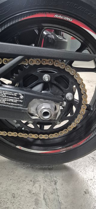 BMW F900R 2023 gris
