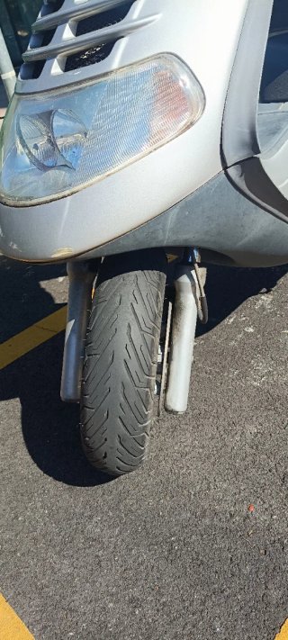 Piaggio Hexagon 125cc Plata