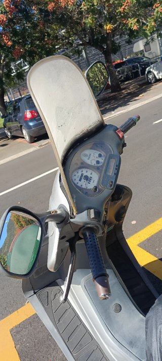 Piaggio Hexagon 125cc Plata
