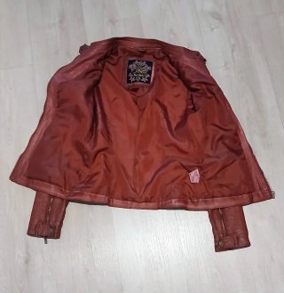 Cazadora polipiel marrón/rojo