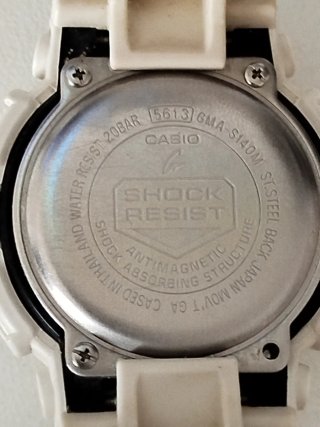 Reloj Casio G-Shock GMA-S140M-4AER Blanco