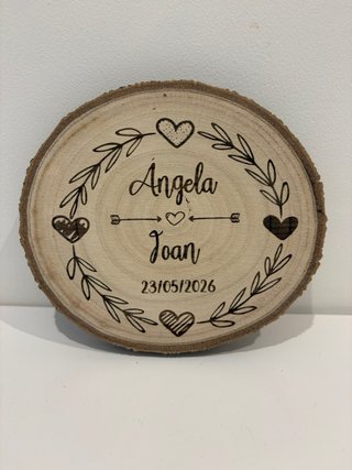 Rodaja de madera detalle boda