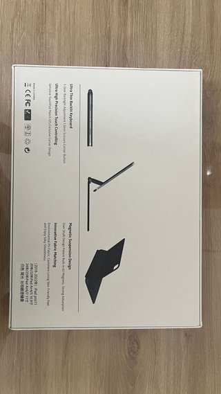Tastiere compatibili con iPad in bianco