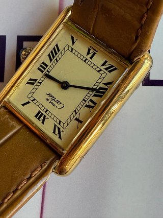 Reloj Cartier Tank Must Marrón y Dorado