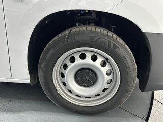 Toyota Proace City 100 L2 Combi.