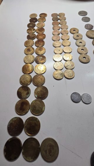 Lote de monedas variadas