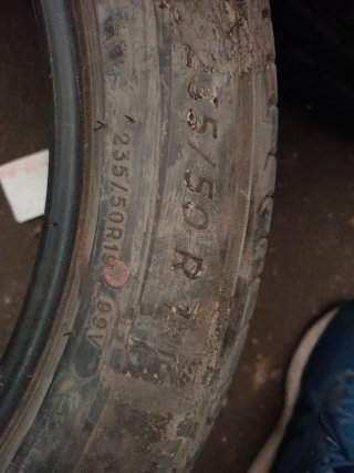 2 Neumáticos Michelin 235/50 R19 99V