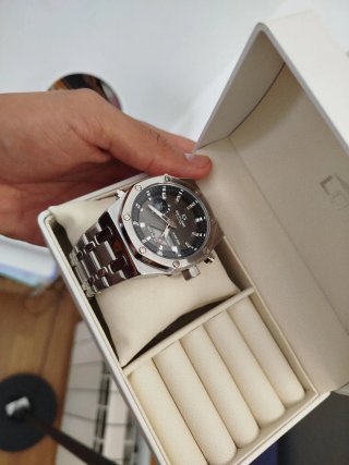 Reloj SKYLINE Acero Gris y Plateado