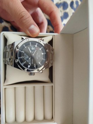 Reloj SKYLINE Acero Gris y Plateado