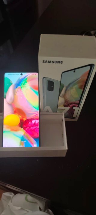 Samsung Galaxy A71
