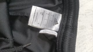 Pantalón corto Adidas negro