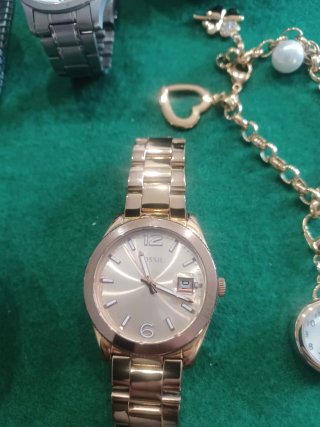 Lotto 16 orologi in parte nuovi unisex