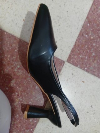 Tacones beige slingback