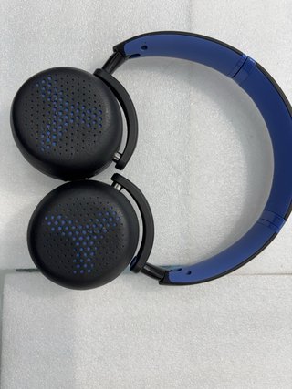 Cascos AKG Azul y Negro