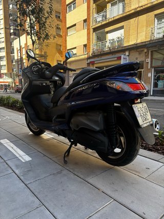 Yamaha Majesty 400 Azul