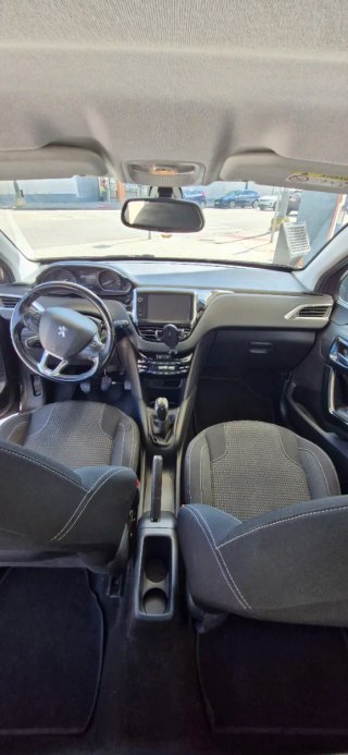 Peugeot 208 2017