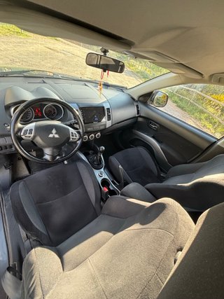 Mitsubishi Outlander 2007