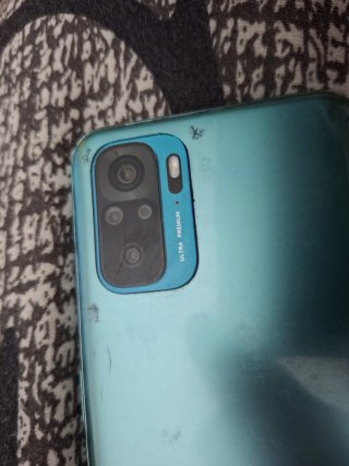 Xiaomi Redmi 14 i Recoger en Mula Sin   cargado