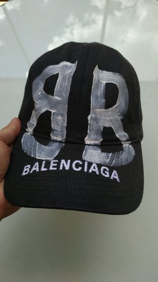 Gorra Balenciaga Negra y Blanca